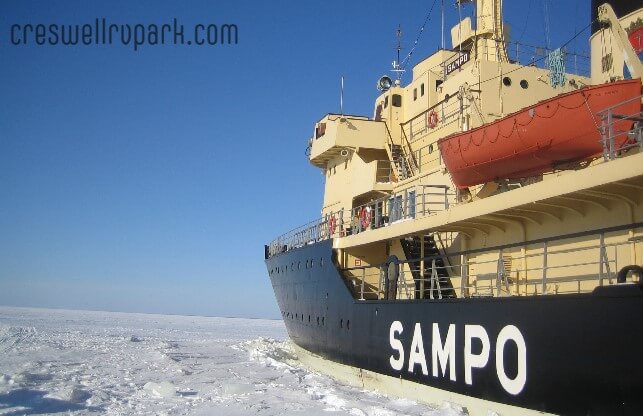 ทริปล่องเรือตัดน้ำแข็งซัมโป