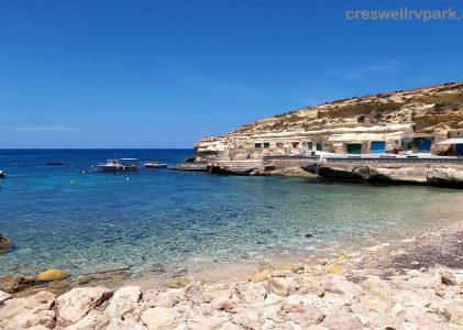 หาดดาห์เลต กอร์รอต (Daħlet Qorrot Beach)